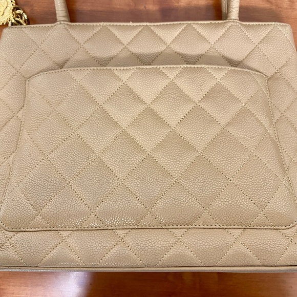Chanel Medallion Beige Leather Monogram Tote with Gold Trim Authentic - Picture 4 of 15